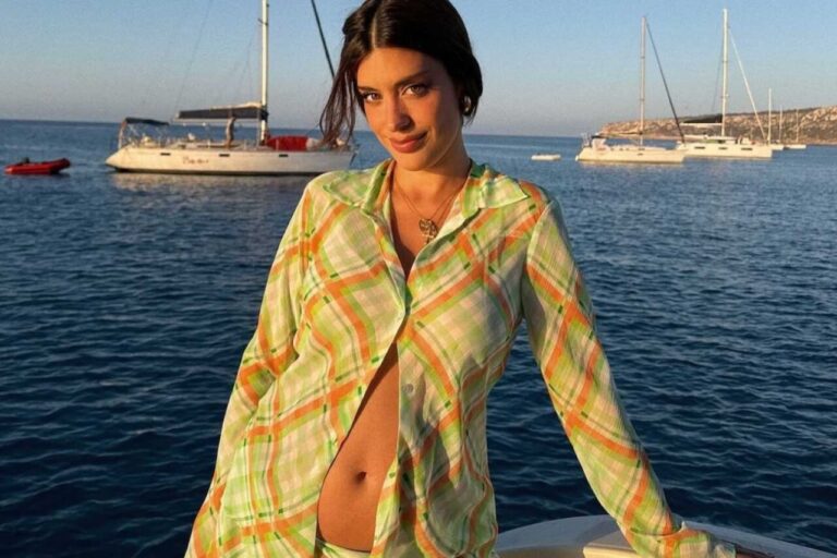 Dulceida Y Alba La Influencer Luci Su Embarazo En Formentera Y Este