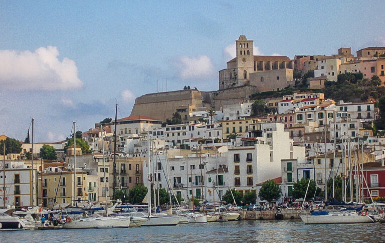 Puerto de Ibiza en Baleares Espana