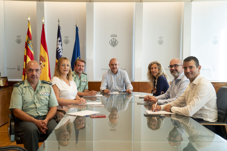 mari alcaldes guardia civil