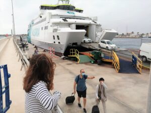 05 VI 2021 PRM Desembarcament cotxes port de la Savina regulacio entrada vehicles Balearia ruta Denia Pais Valencia a Formentera