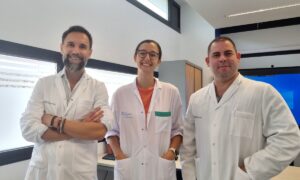 Dr. Carlos Rodriguez Franco jefe de Oncologia medica la Dra. Blanca Sanchez y el Dr. Urbicio Perez