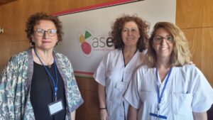 De izquierda a derecha. Las subdirectoras de gestion Antonia Costa de enfermeria de Atencion Primaria Ana Ma Jimenez y de enfermeria de Atencion hospitalaria Rocio Barrios