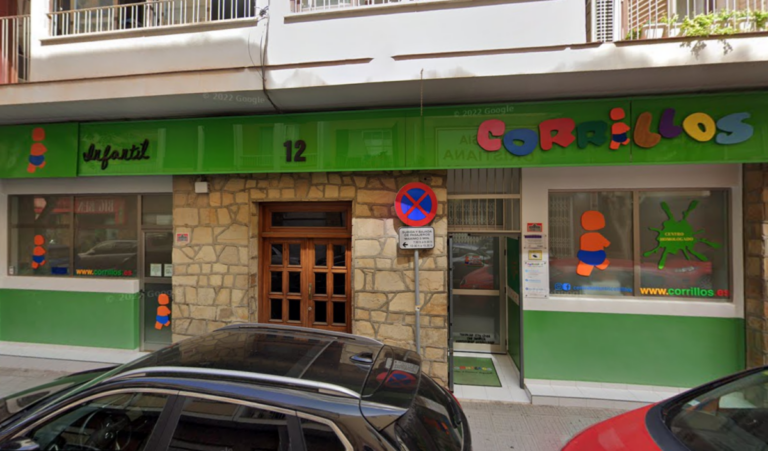 Escoleta Corrillos en Ibiza