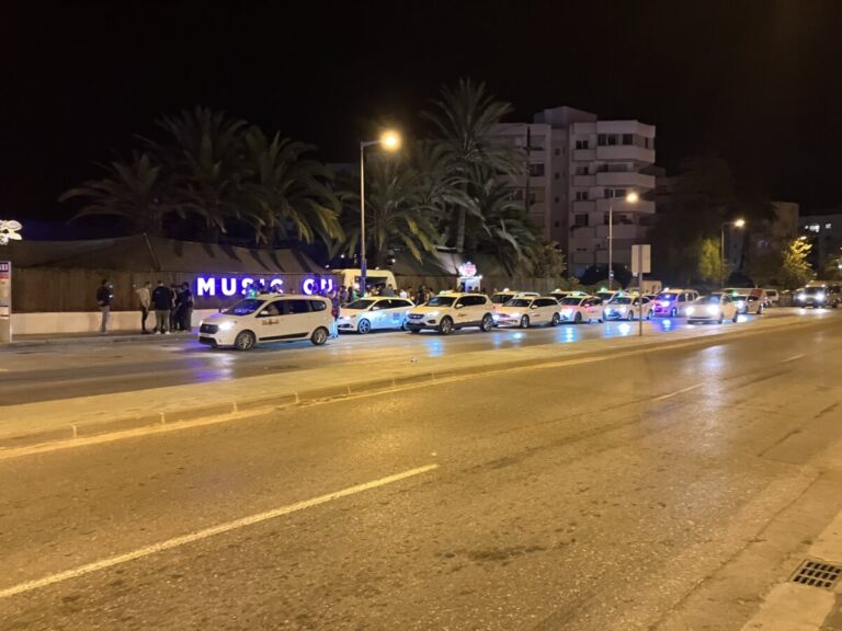 taxis pacha