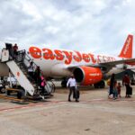 Un menor entra en el avi&oacute;n equivocado sin billete y aparece a 1.200 kil&oacute;metros de su destino