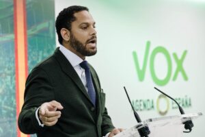 Garriga ofrece detalles sobre la moci&oacute;n de censura
