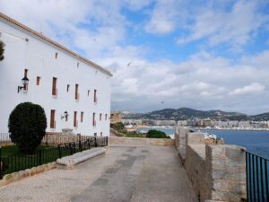 ayuntamiento vila1 733x550