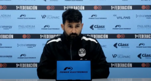 Guillermo Fern&aacute;ndez Romo en rueda de prensa.