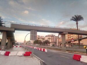 Puente para peatones E10