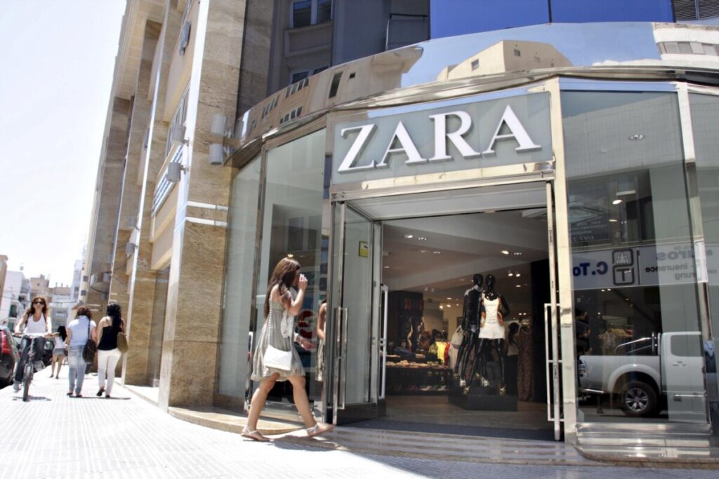 Tienda Zara Ibiza