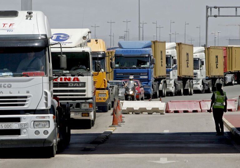 ESPAÑA CARBURANTE MOVILIZACIONES