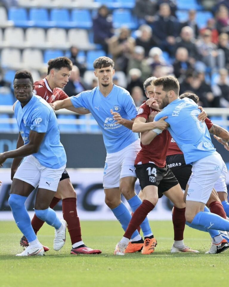 UD Ibiza ante el Mérida.