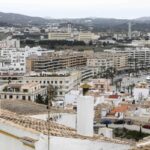 &laquo;Oportunidad &uacute;nica&raquo;: el Consell de Ibiza mete prisa para atraer suelo privado y hacer vivienda para residentes antes de julio