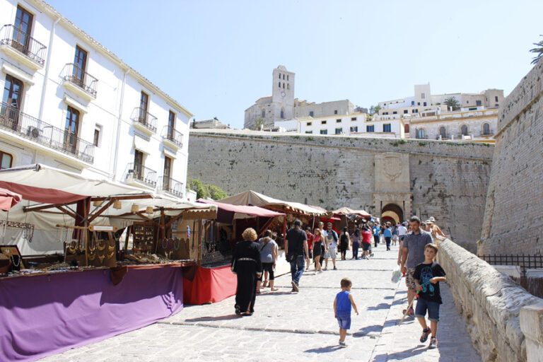 dalt vila medieval