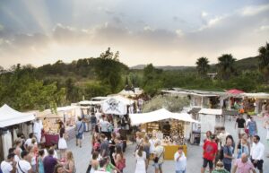 slideshow 1675351432