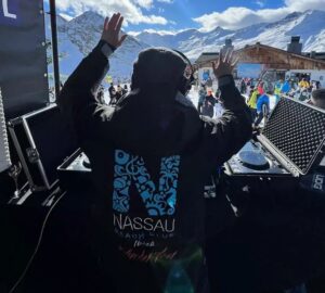 Nassau Beach en el frio de los alpes pero con esp&iacute;ritu ibicenco