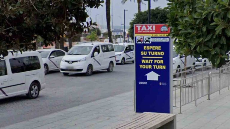 Parada de taxis en Sant Antoni