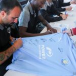 Jugadores de la UD Ibiza se encuentran con m&aacute;s de 700 aficionados en Touribisport