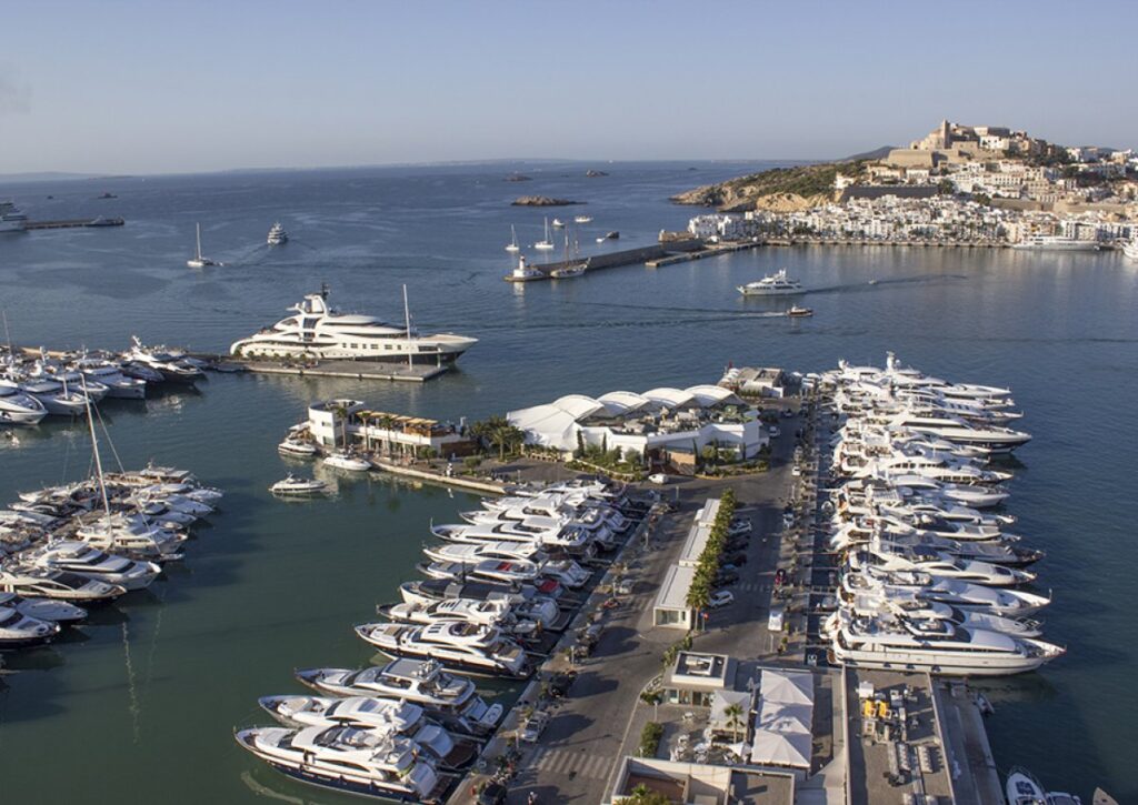 med crop marina ibiza port