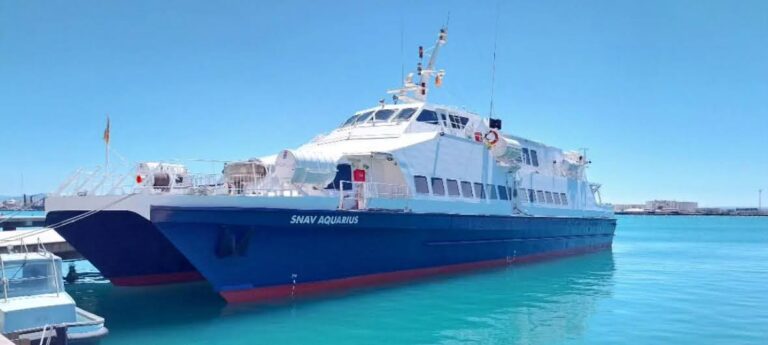 El «Aquabus Aquarius» ya está en funcionamiento para la línea Ibiza ...