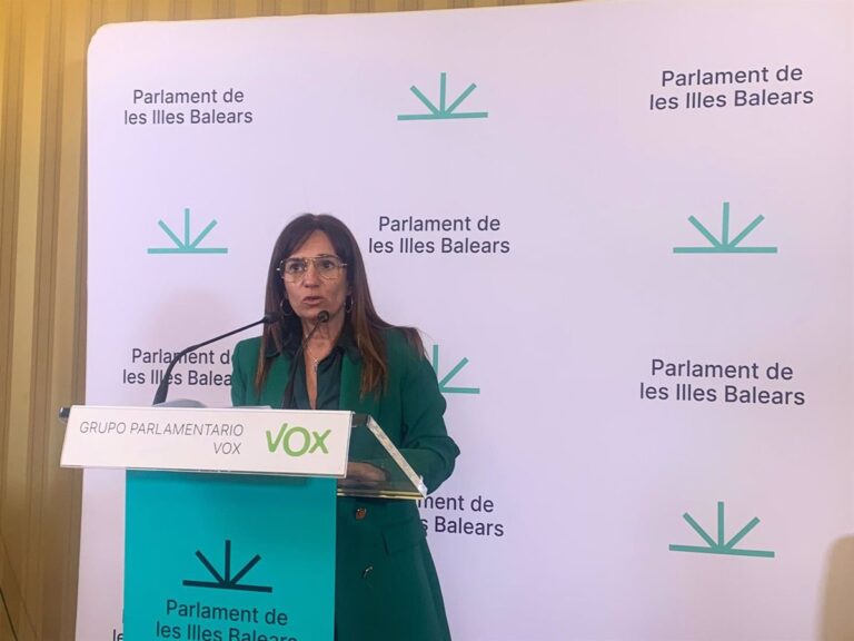 Manuela Cañadas, portavoz del grupo Parlamentario Vox Baleares.