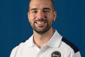 Pablo &Aacute;lvarez espa&ntilde;ol en la ESA