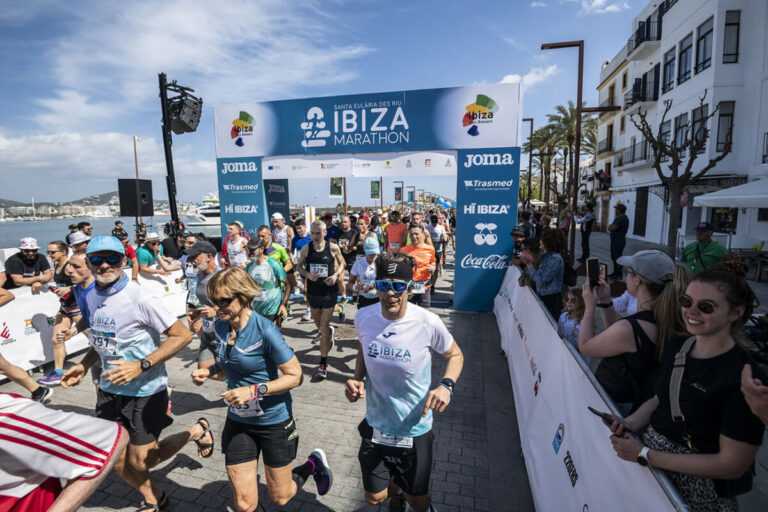 SALIDA . MARATHON IBIZA 2023