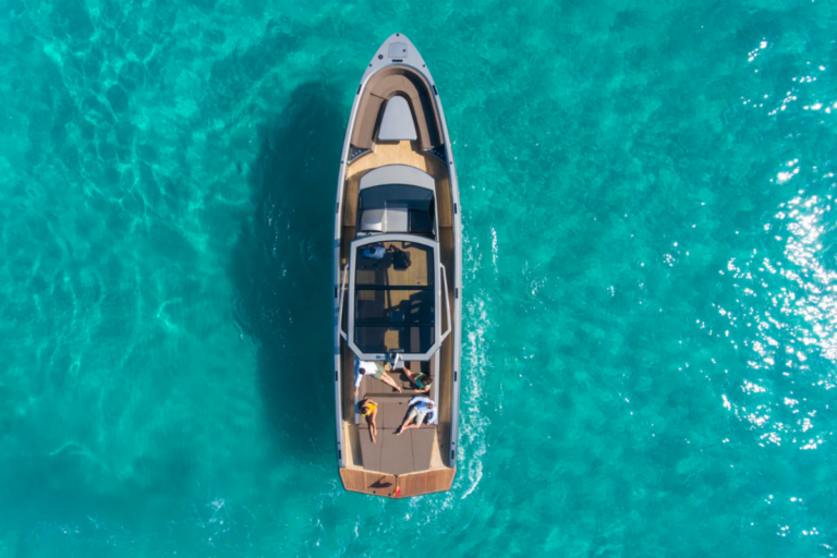Vanquish Yachts