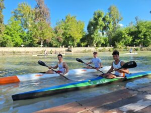 Deportistas del Club N&agrave;utic Sant Antoni.