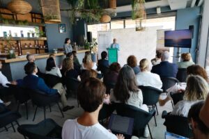 Presentaci&oacute;n de los grados superiores de formaci&oacute;n profesional.