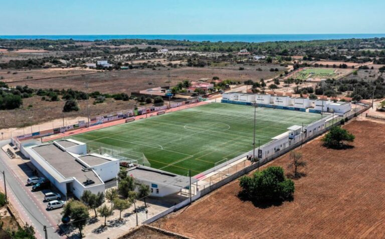 Estadio de la SD Formentera. ds