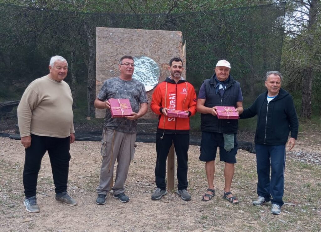 Tirada del Consell de Ibiza de tiro con bassetja.