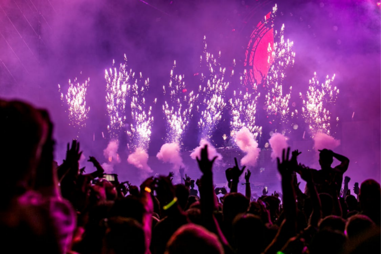 Las fiestas del miércoles en ibiza.