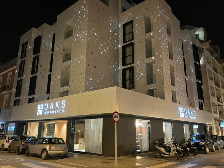 Oaks Ibiza Town Hotel