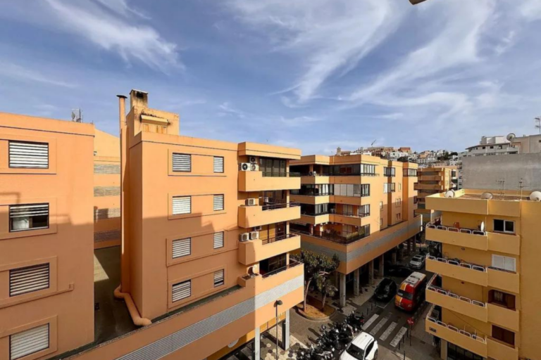 Panorámica de apartamentos en Alquiler en Ibiza