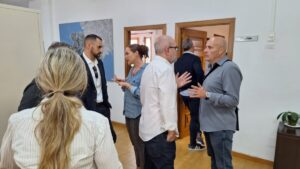 Reuni&oacute;n de representantes del ocio nocturno en Sant Josep