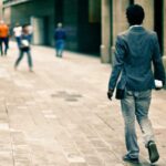 Este es el efecto que puede tener en tu salud una pequeña caminata tras las comidas
