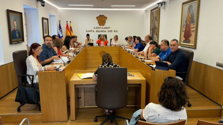 Pleno del Ayuntamiento de Santa Eulària