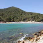 Investigan el hallazgo de un cad&aacute;ver en avanzado estado de descomposici&oacute;n en Cala Llonga