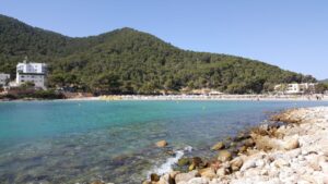 Cala Longa