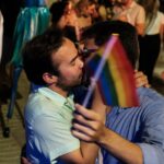 Los personajes LGBTIQA+ se mantienen por debajo del 10% en la ficci&oacute;n espa&ntilde;ola y se les asocia a la &laquo;promiscuidad&raquo;