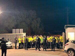 Trabajadores en huelga.