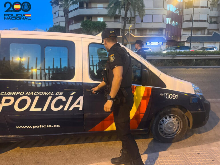 Agentes de la Policía Nacional.