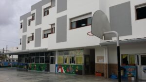 Colegio Mare de D&eacute;u de les Neus en Sant Jordi.