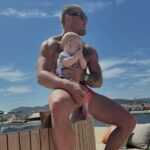 Conor McGregor de vacaciones por Ibiza mientras prepara su retiro de la lucha