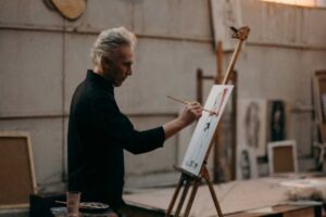 Sa Punta des Mol&iacute; acoge una exposici&oacute;n de los alumnos del taller de pintura para adultos de Sant Antoni