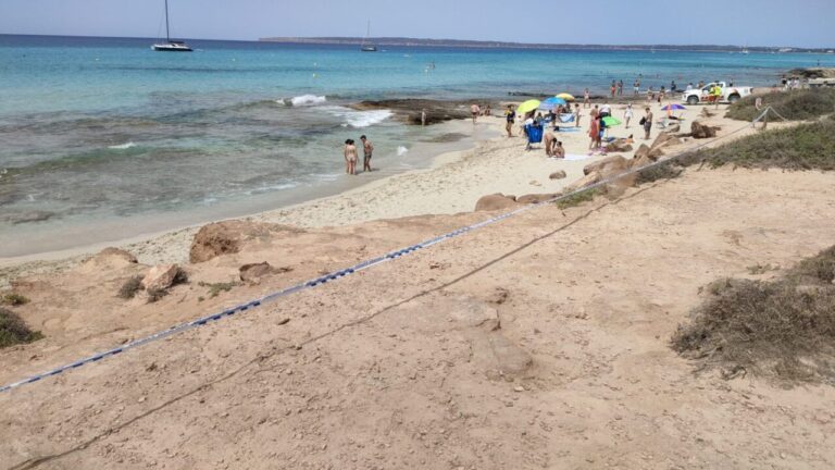 Desprendimiento de rocas en Formentera.