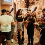 B Jones reivindica el espíritu rumbero de Ibiza revisitando el clásico ‘Bamboléo’ de Gipsy Kings