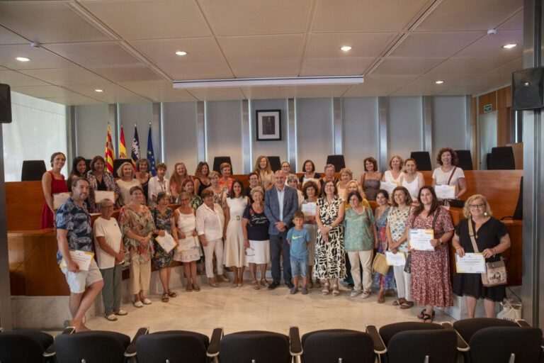 Diplomas del Consell de Ibiza.