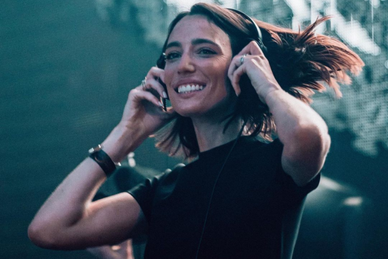 Amelie Lens, la reina del techno responde a los comentarios negativos durante la gestación de su embarazo (Ph Instagram amelie_lens)